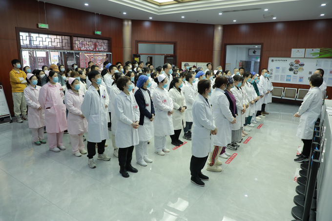 西京动态丨AB在线召开全院工作会议(图2)